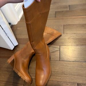 Stylish Tan Knee-High Boots